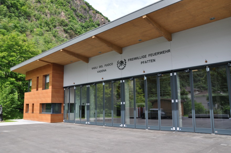 意大利博尔扎诺消防局新兵营室内设计-3