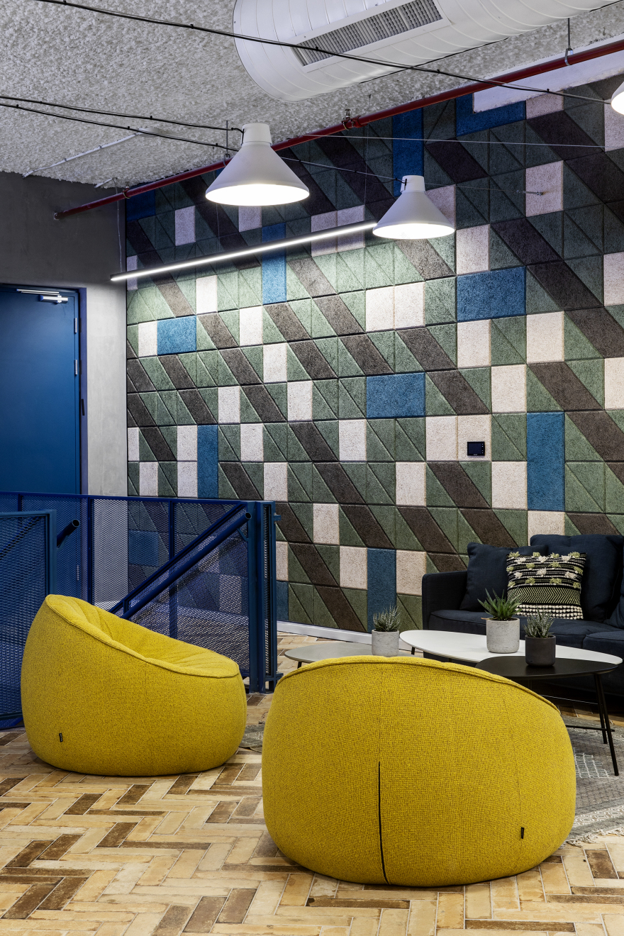 以色列 VARONIS 办公空间 以酒店式设计创造温馨高效工作环境-10