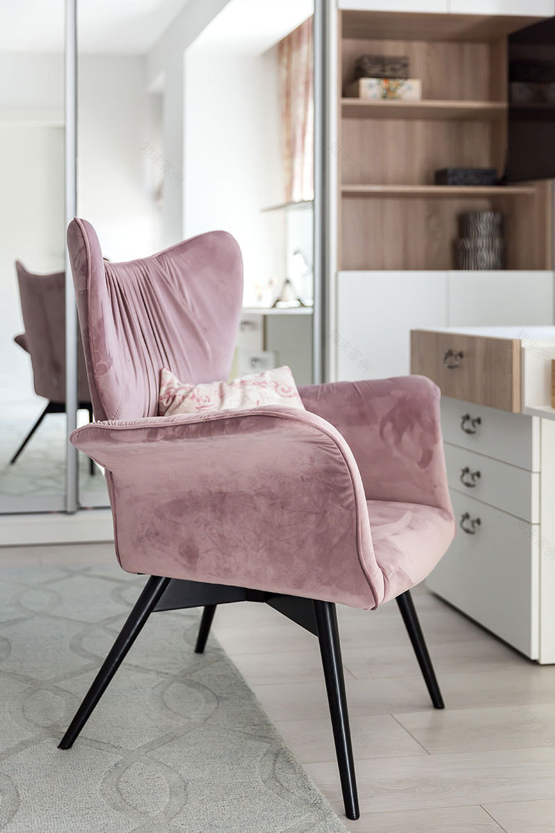 梦幻粉色魅力 · 温馨个性家居设计-9