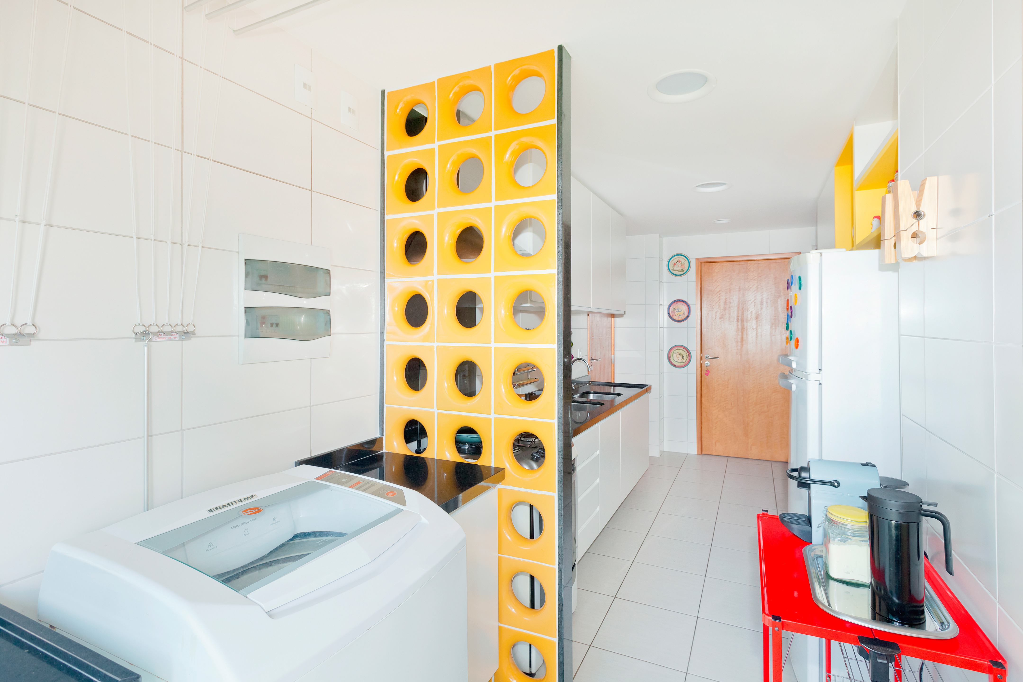 色彩轻盈的阳光家庭公寓-6