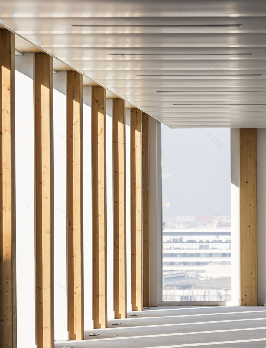 巴黎绿意办公空间,垂直景观与可持续设计完美融合-52