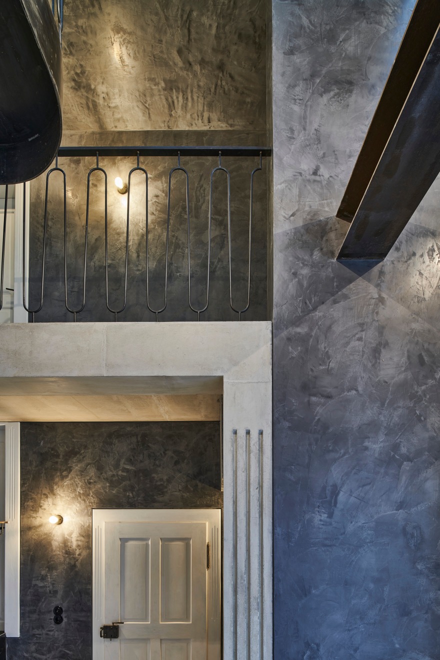 罗马传统工艺重建百年农舍,Timothy Hanghofer 的 7 年杰作-22