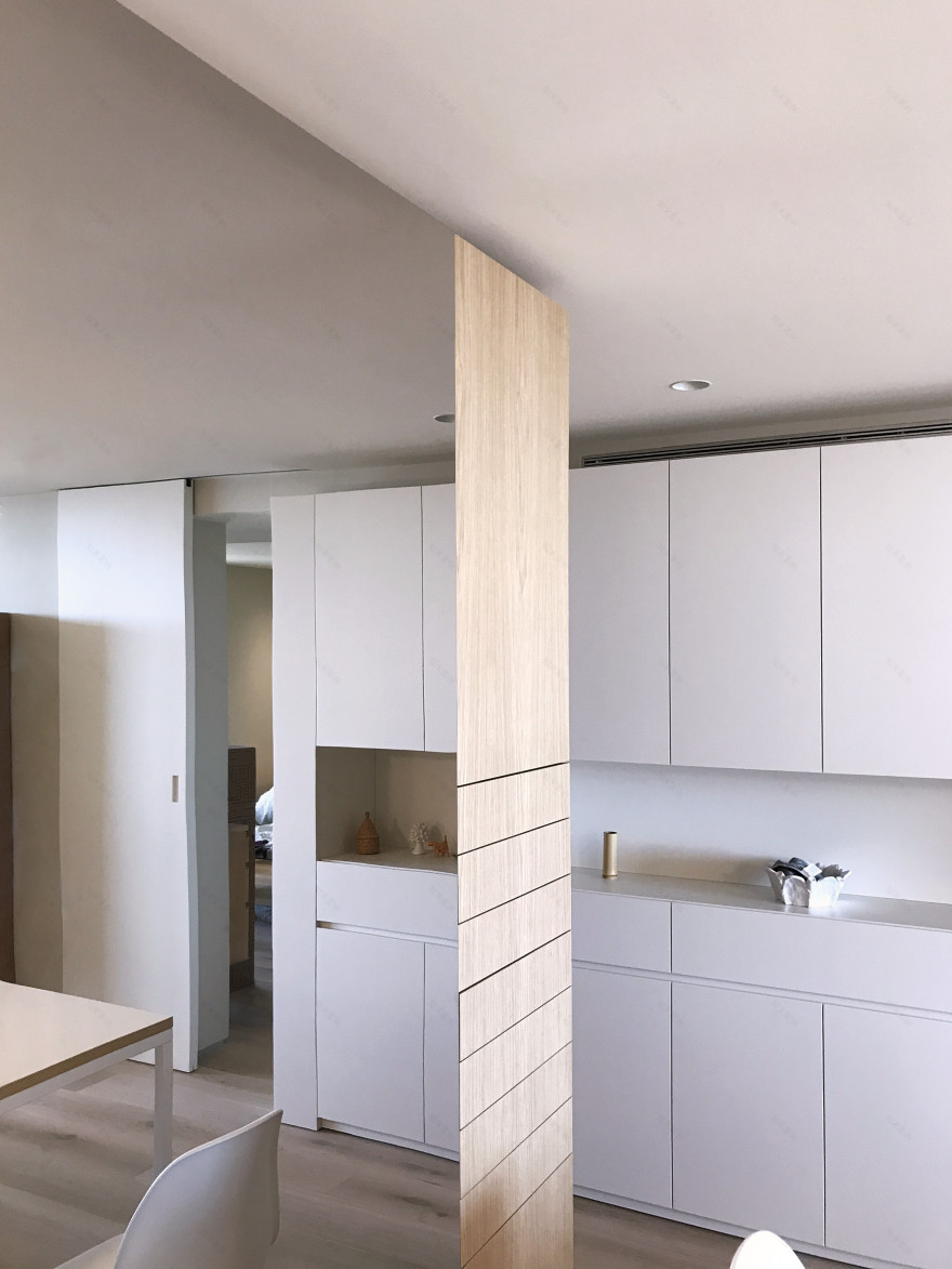 佛罗里达海湾的精致木构空间-13