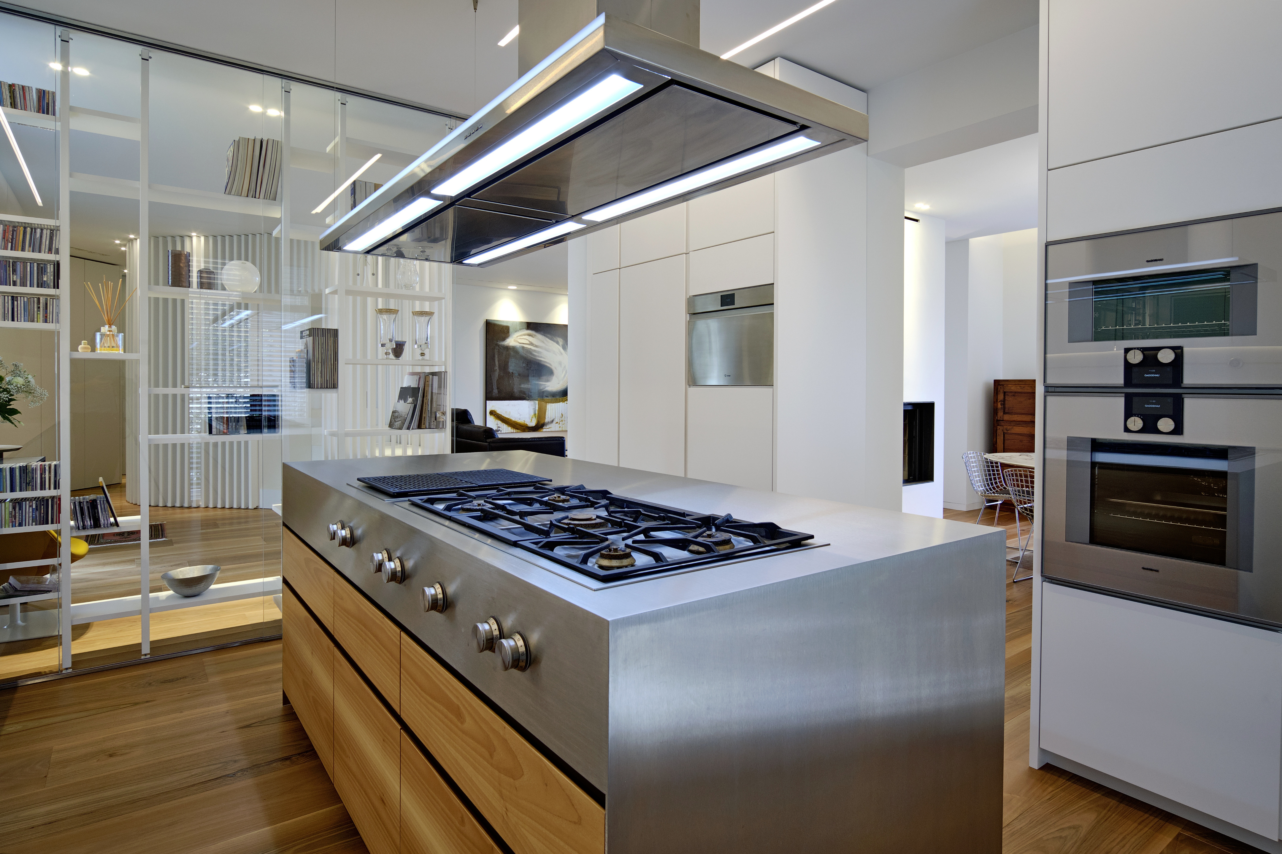 米歇尔·贾科比丨量身定制家具丨 70 年代别墅翻新-30