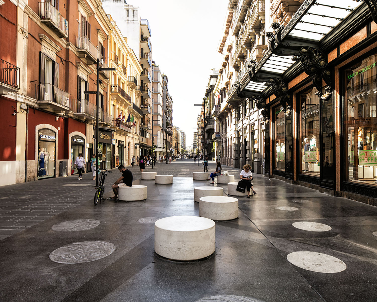 巴里市 Via Sparano 街道重生 | 城市公共空间与商业文化的完美融合-15
