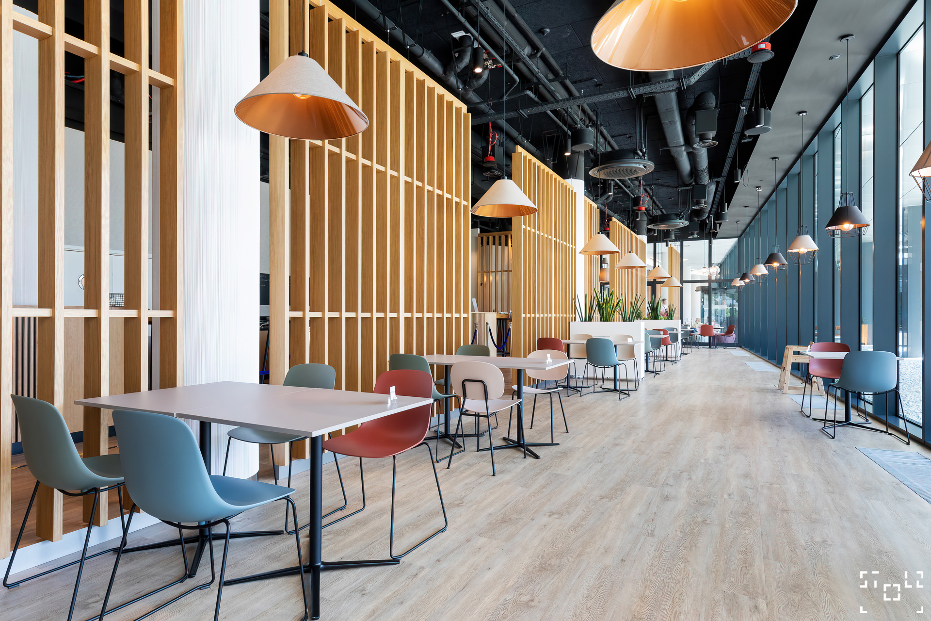 Tomasz Stolz 设计 Seaside 453 公寓，展现现代海滨风尚-28