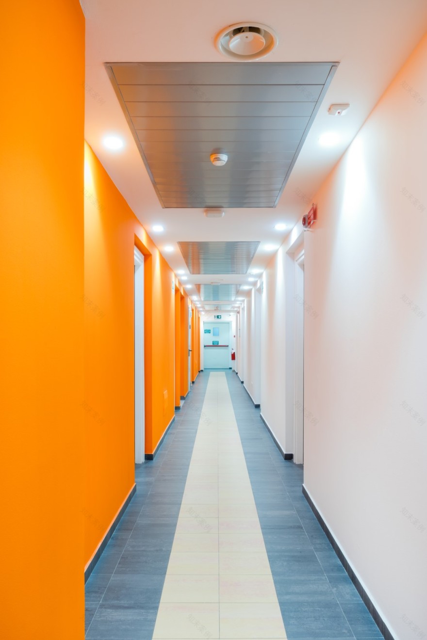 意大利都灵“Guala 学生公寓”翻新设计-9