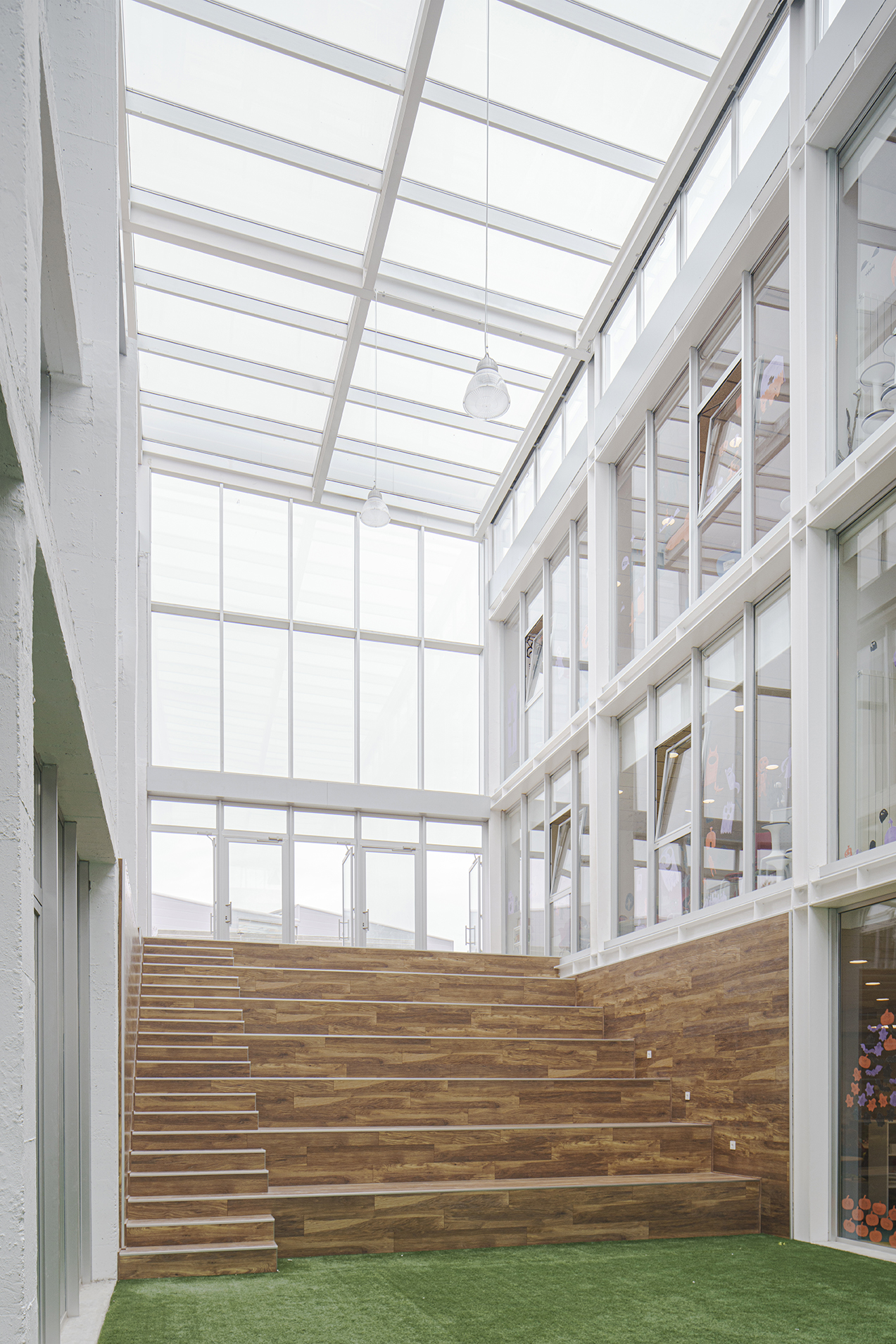 英国学校阿朗戈校区教室翻新设计-13