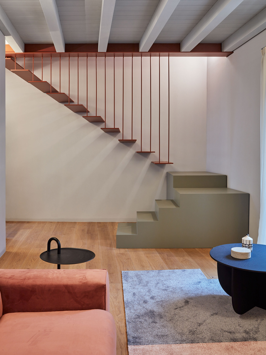 米兰历史建筑翻新公寓 | 蓝色月光的内部空间-3