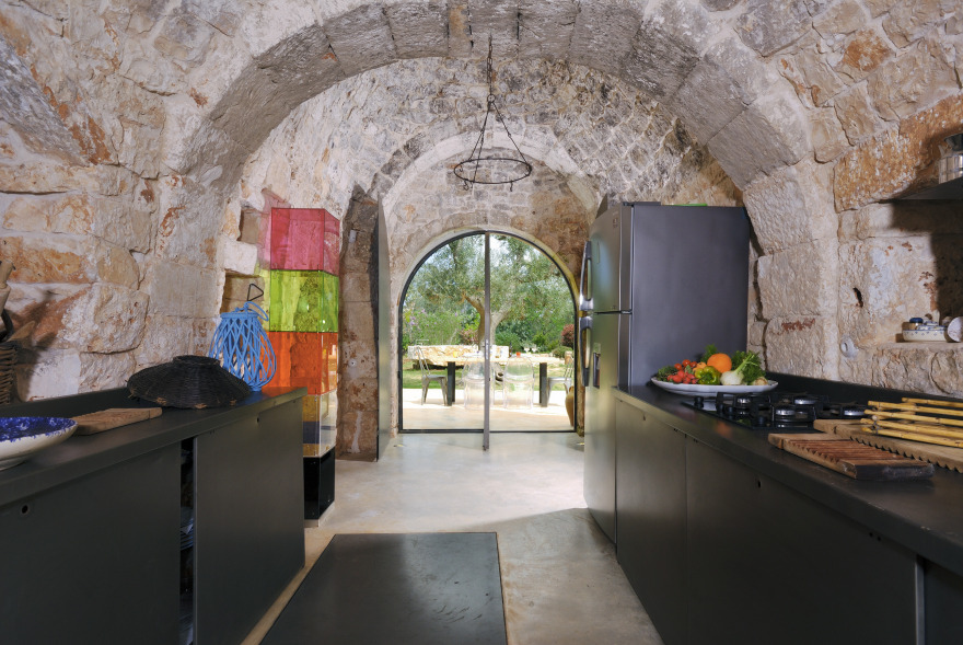 意大利乡村别墅,玻璃立方体与传统土屋的完美融合-21