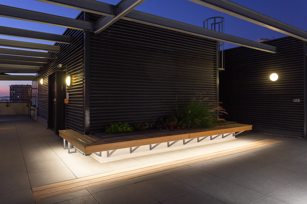 重塑露台空间,打造办公室绿色休闲区-19