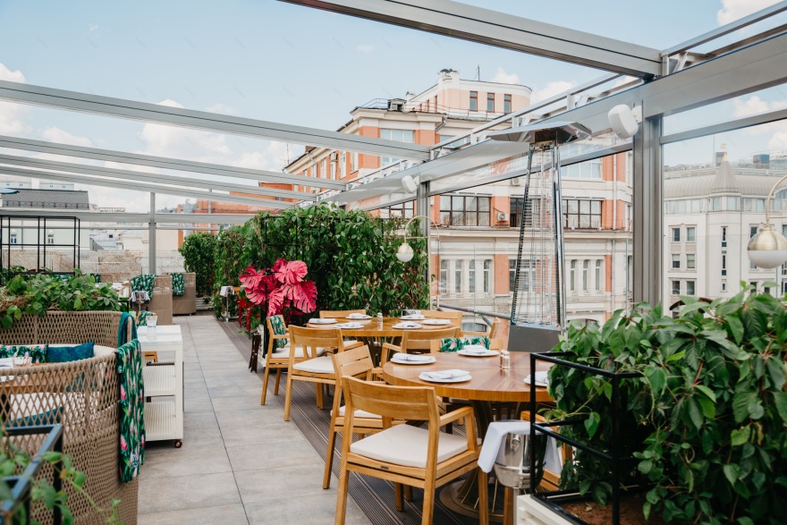 莫斯科高档餐厅 Buro Tsum,Ethimo 打造全景露台魅力空间-9