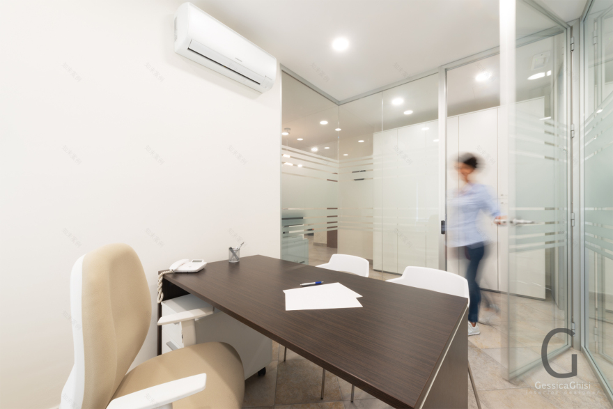 纯净优雅的保险咨询工作室设计-4