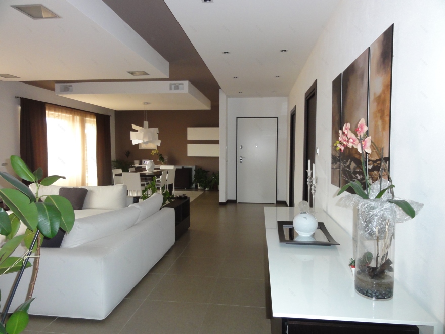 900 年古宅翻新,220 平米现代简约之光-3