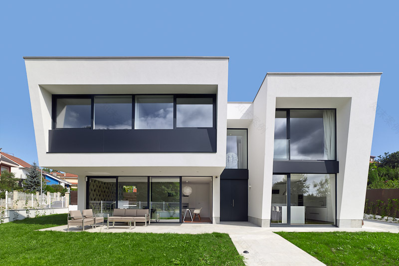 西班牙 Avilés 市简约别墅,诠释现代生活理念-1