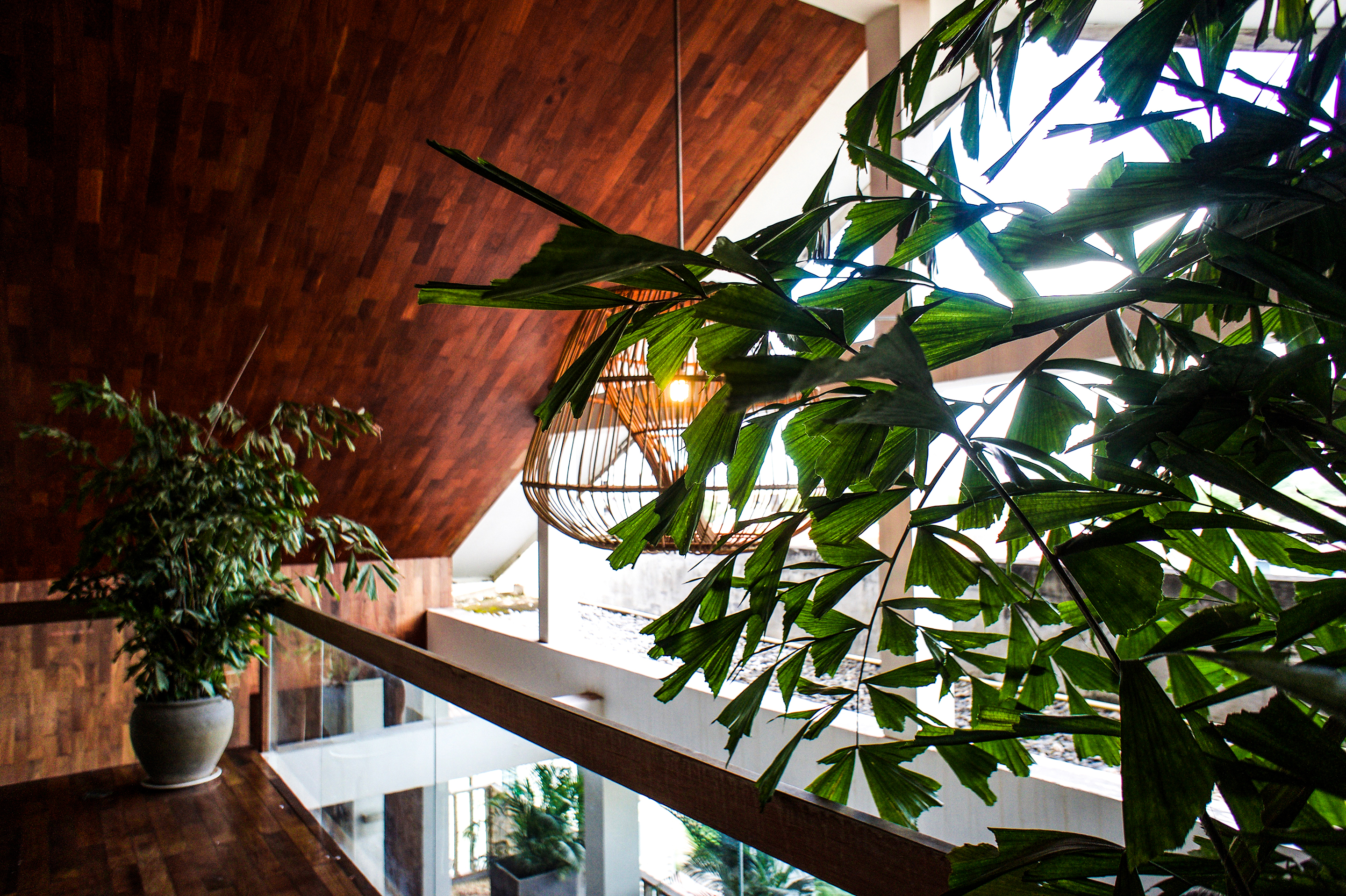 悬挂楼梯的空中楼阁·创新空间设计-13