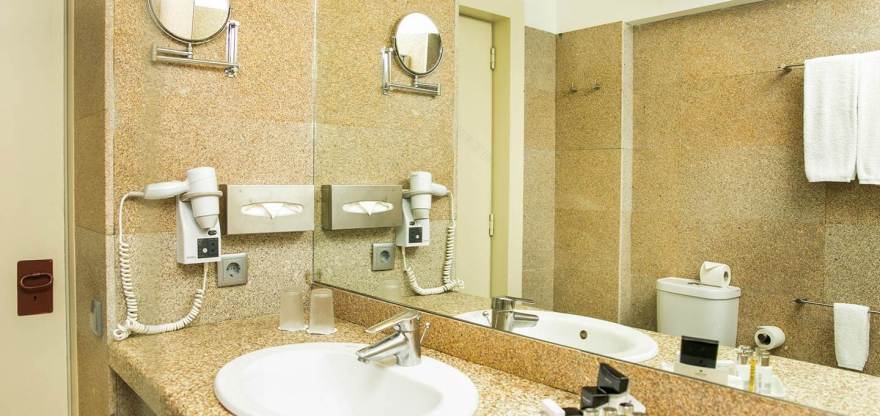 古寺新生,12 世纪修道院变身为奢华酒店-15