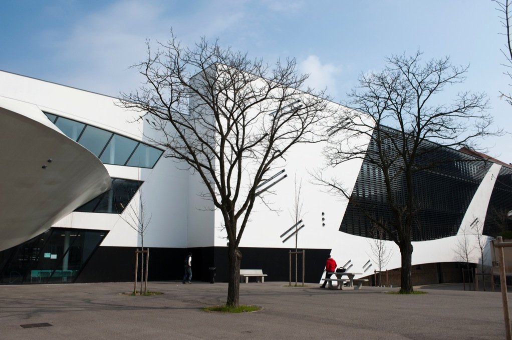 历史与现代共融的校园设计-22