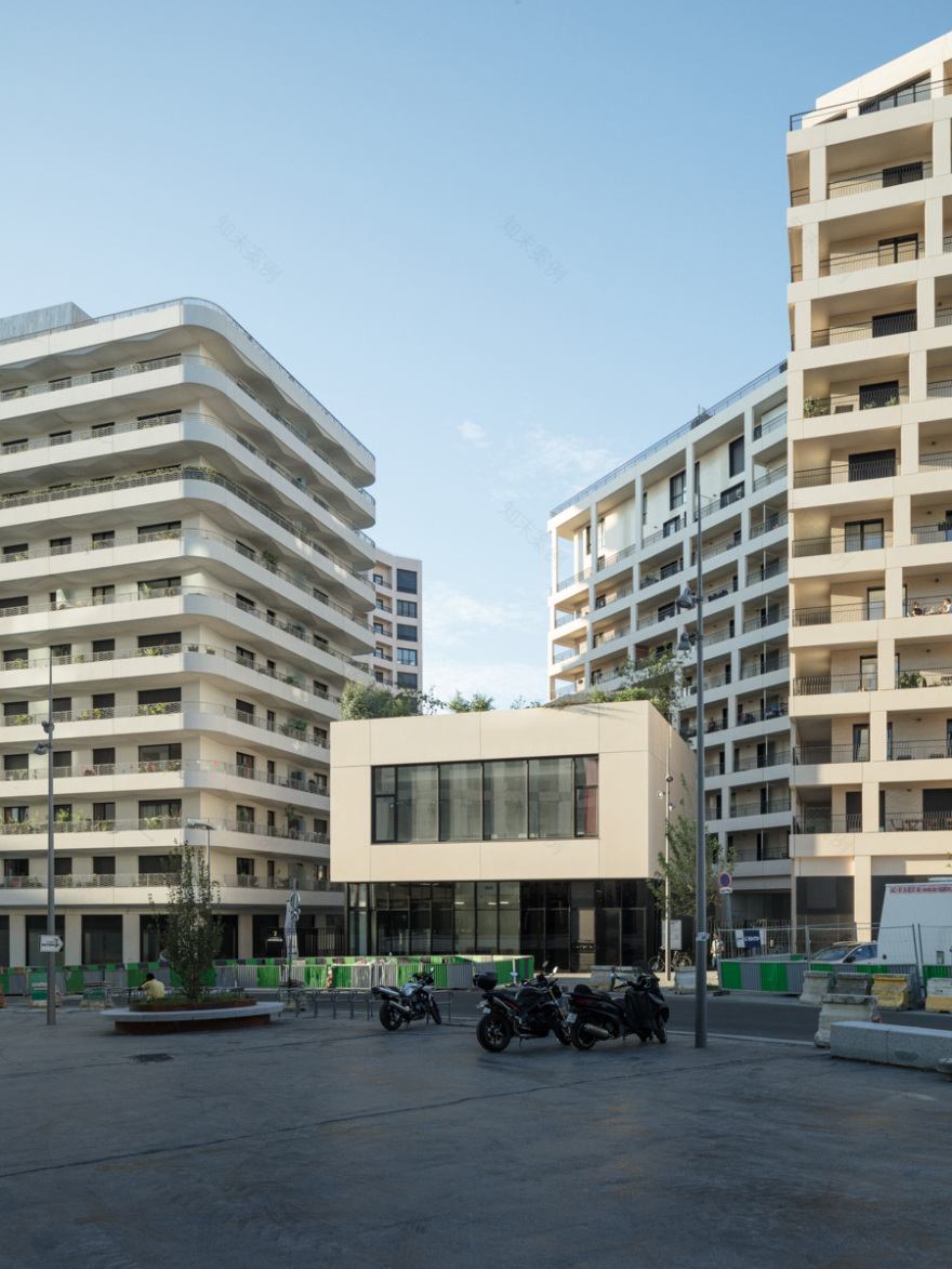 巴黎 Clichy-Batignolles 社区文化中心-34