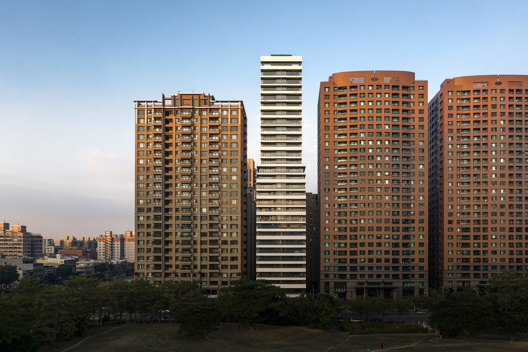 One More住宅楼，台湾/城市环境中的自然生活-41
