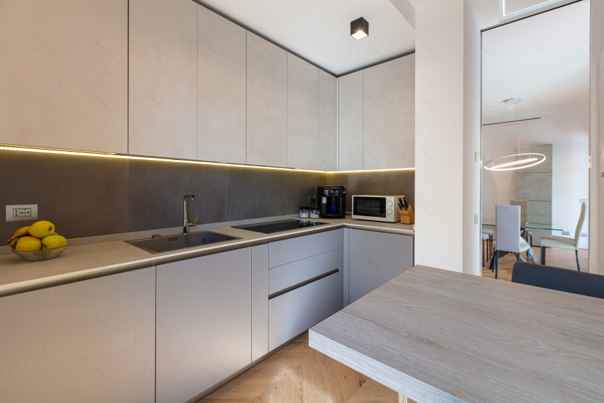 罗马公寓 Mandrione 的翻新设计-11