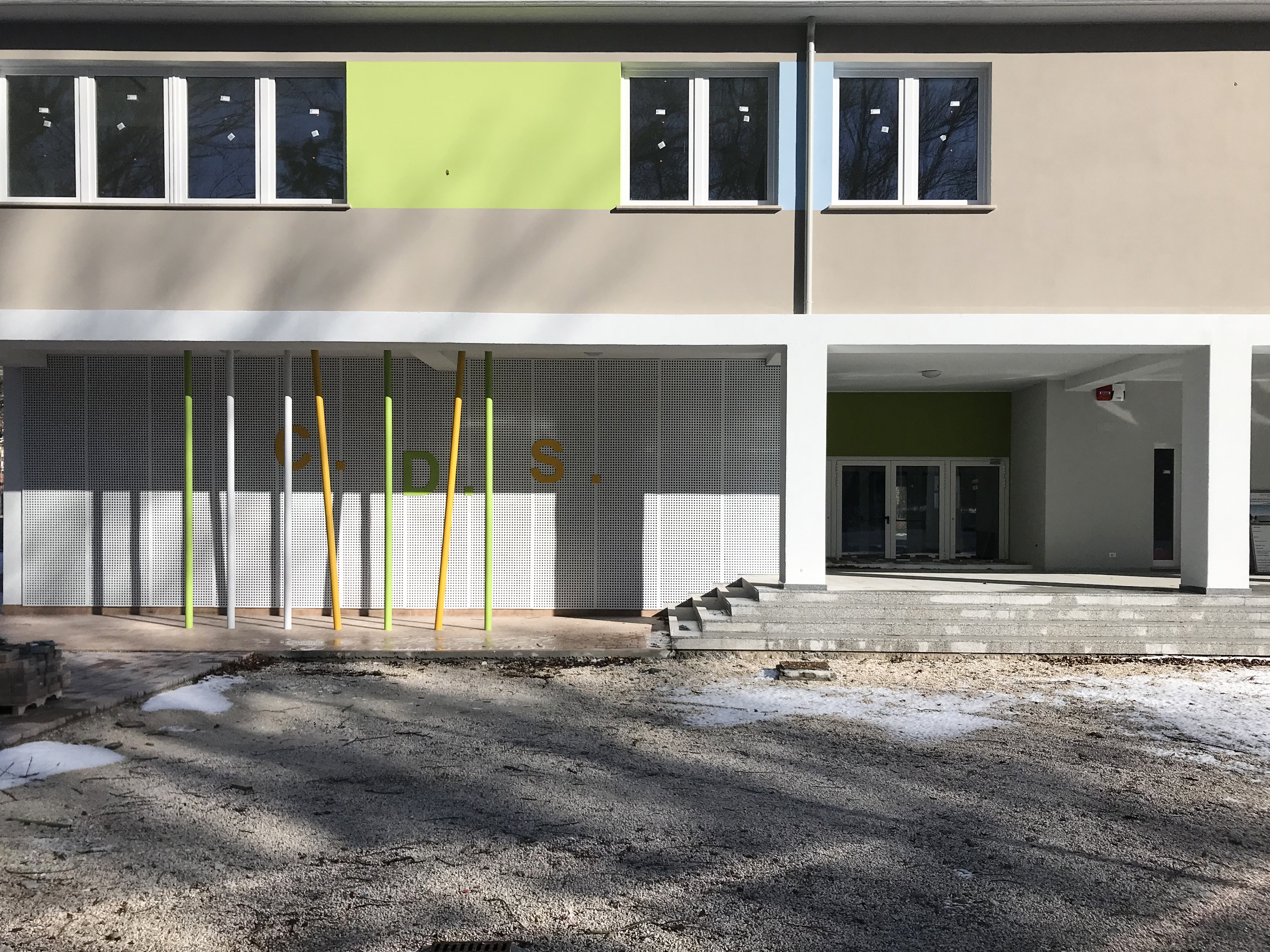 新梅里尼中学新校舍设计 · 融入环境的校园规划-4