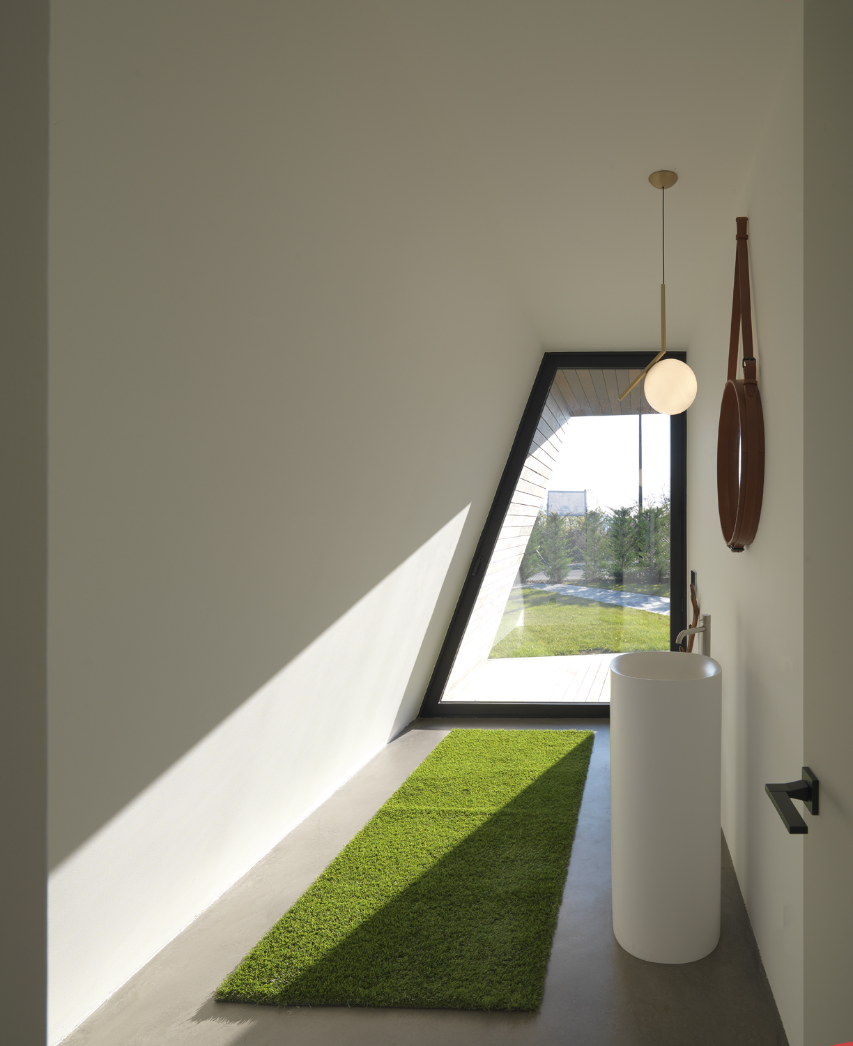 悬浮森林中的透明别墅-92