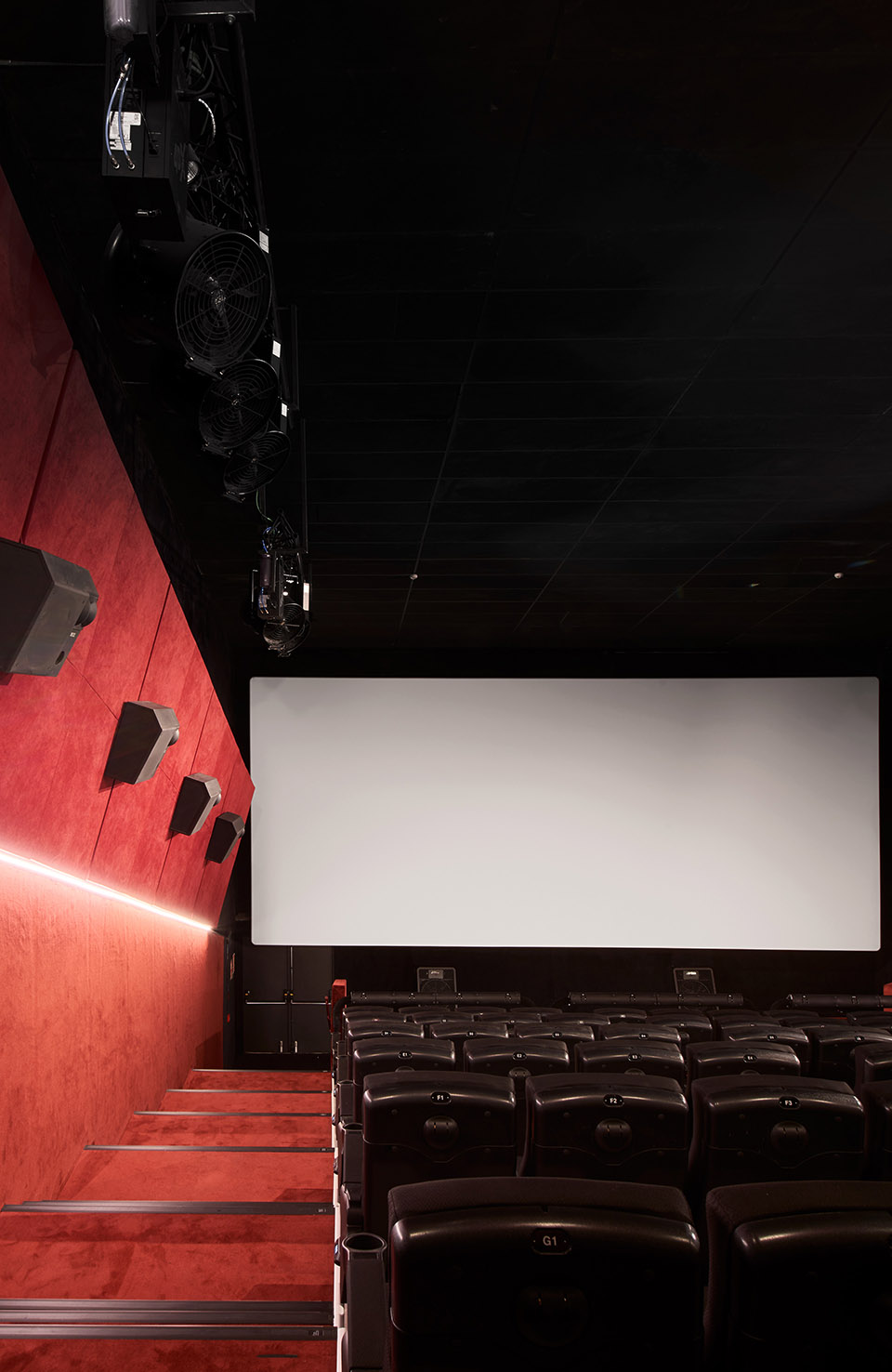Filmax电影院的4个放映厅改造，西班牙/开发沉浸式的观影体验以吸引数字时代的观众-107