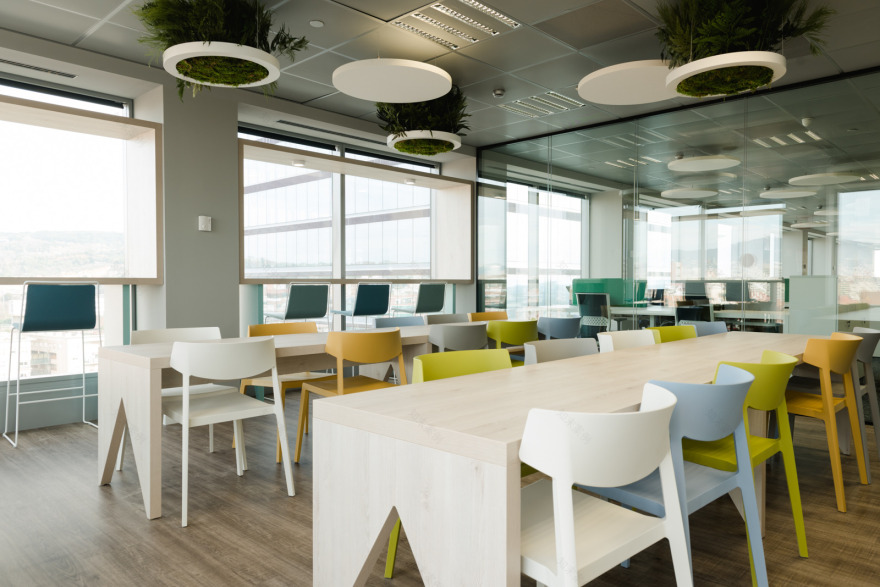 色彩灵动,打造协作型办公空间-15