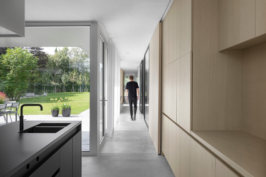 绿意盎然的家庭别墅 | 室内外和谐共生-2