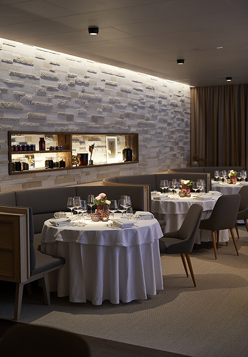 阿尔卑斯风情 西餐厅 Architect and Friends 打造现代用餐空间-2