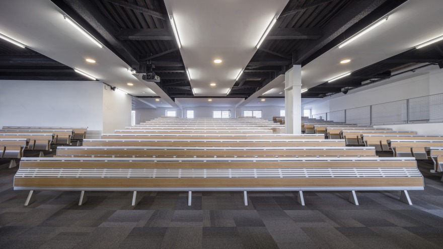 巴黎校园创新建筑设计,独立空中楼阁连接传统与未来-14