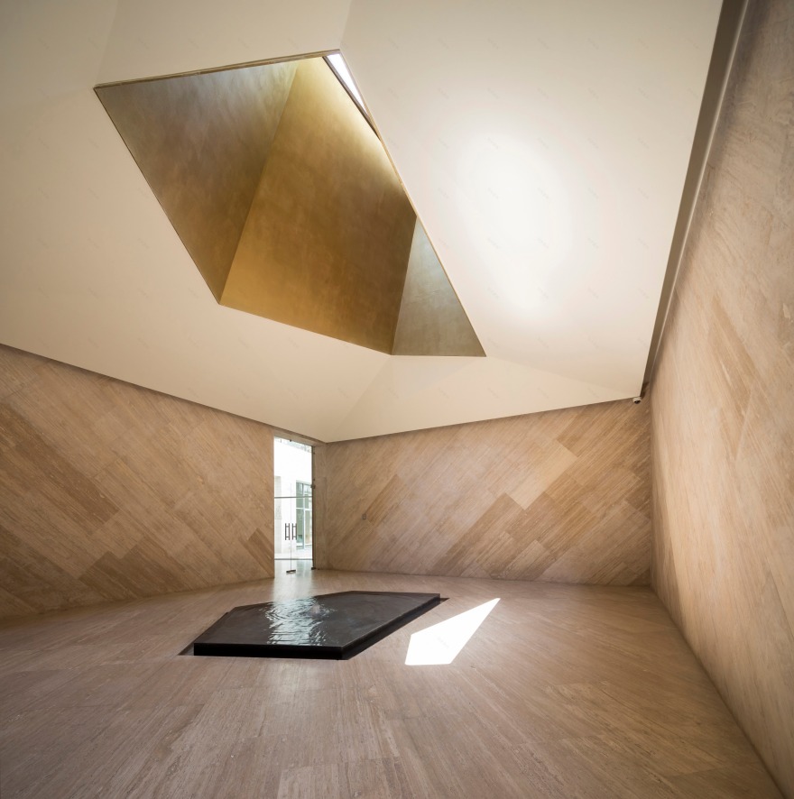 墨西哥 Monterrey 的"El Señor de la Misericordia"教堂 | 现代与传统的完美结合-1