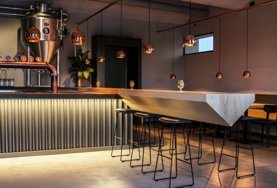 农舍重生 | 酿酒厂配送空间的创意设计-1