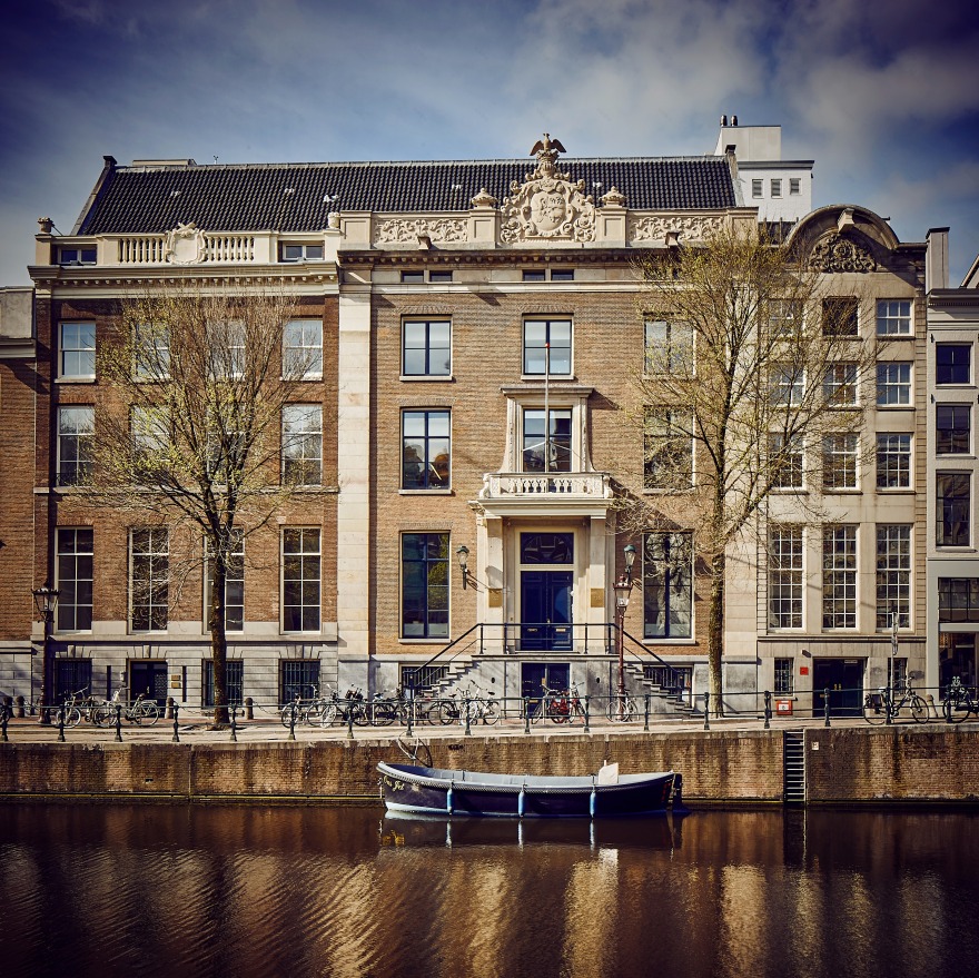 "Richemont Amsterdam 办公空间 | 历史与现代的完美融合"-0