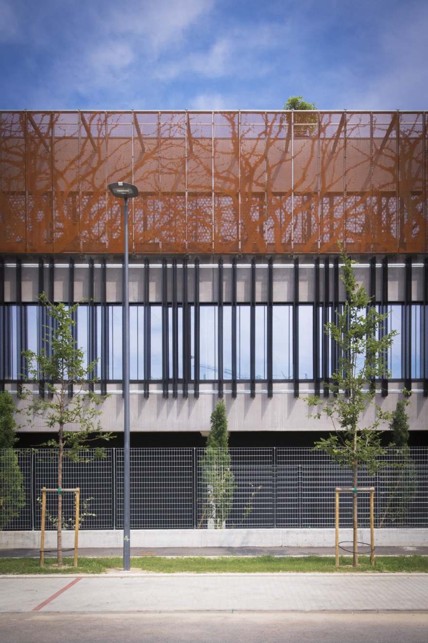 创新数字中心 CRIT Polo | 科技与建筑的完美融合-0