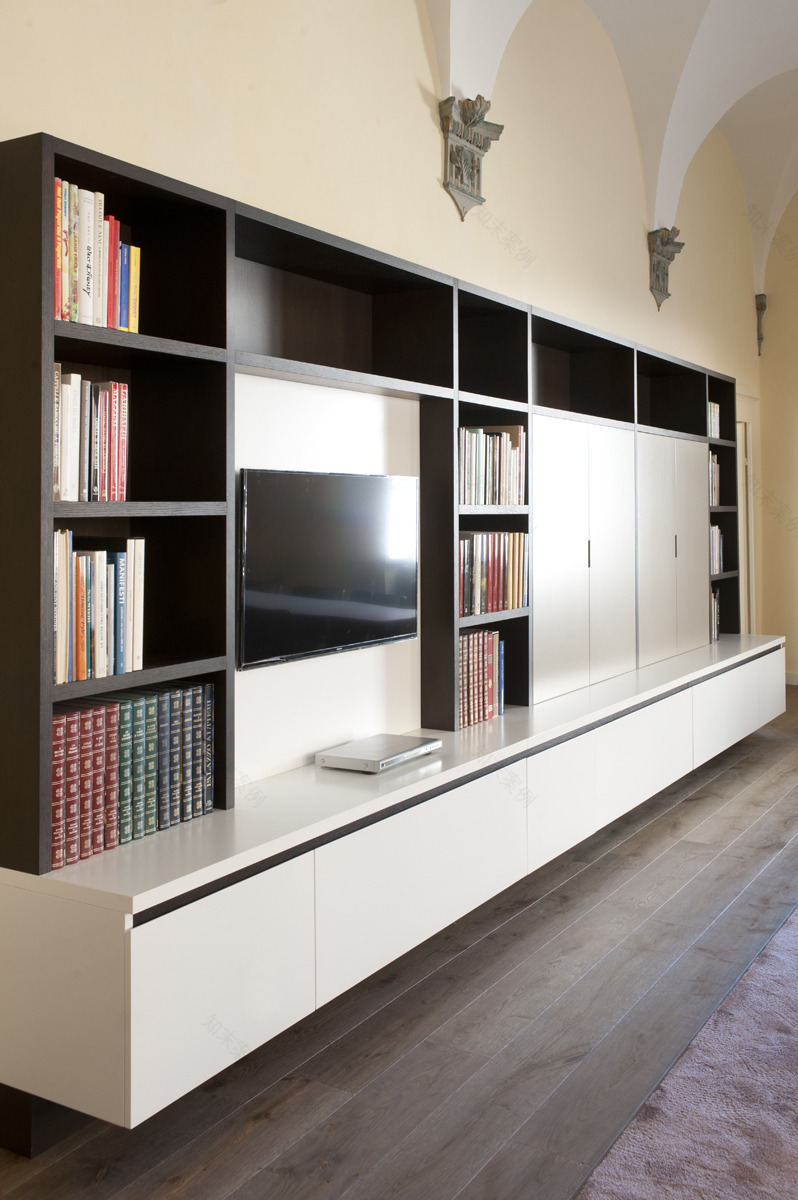 历史与现代交融,意大利锡耶纳市中心公寓设计-9