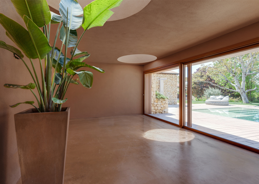 Valpolicella 地下泳池 | 自然与建筑的完美对话-2