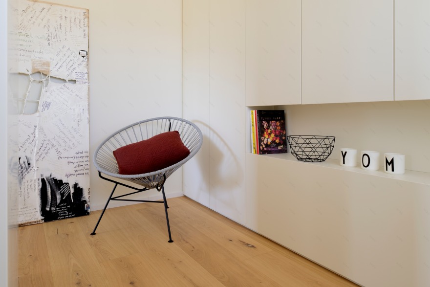 几何空间打造的极简家居-5