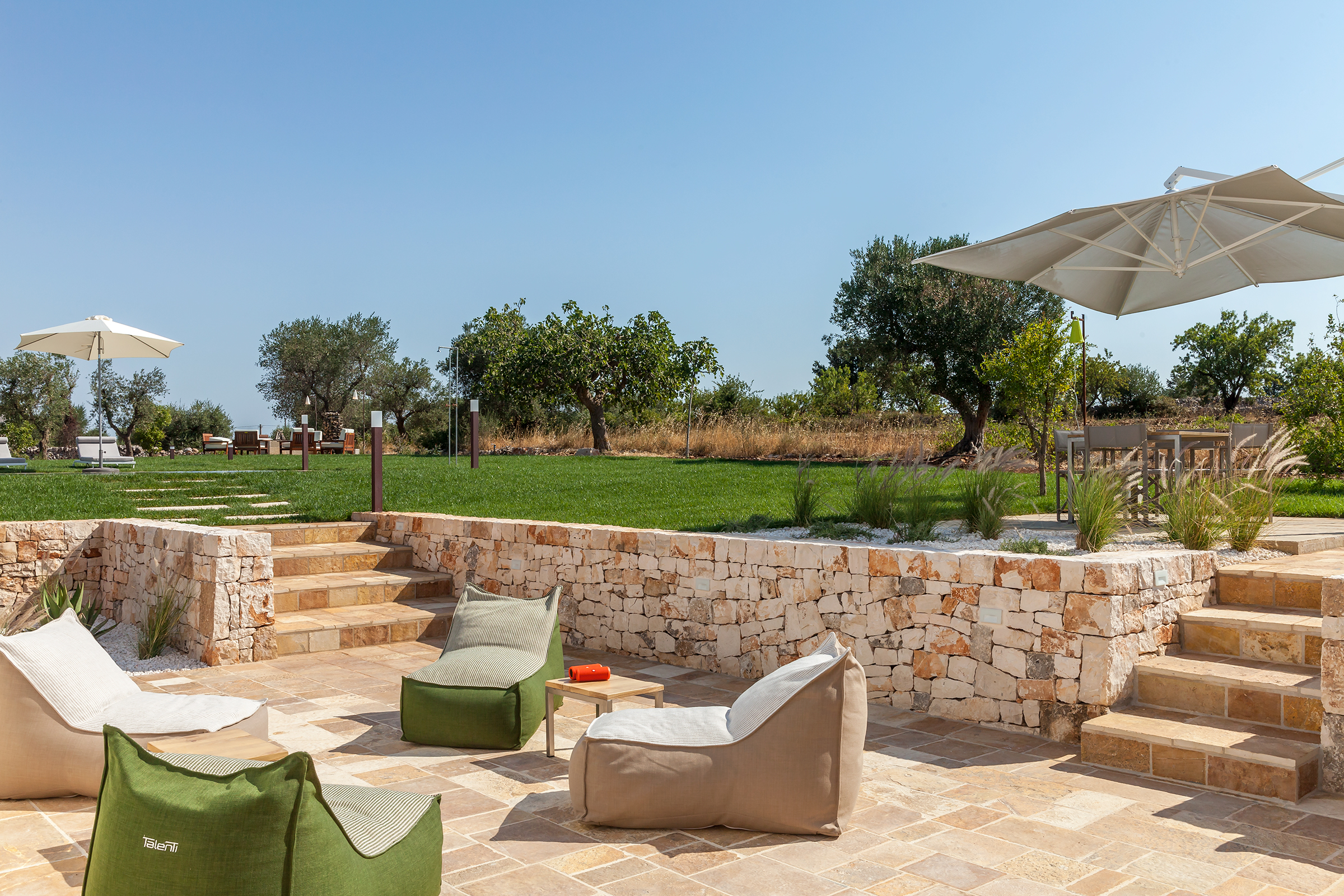 遗弃石屋变身为浪漫 SPA 度假胜地——意大利 Trullo Fichimori 案例解读-5