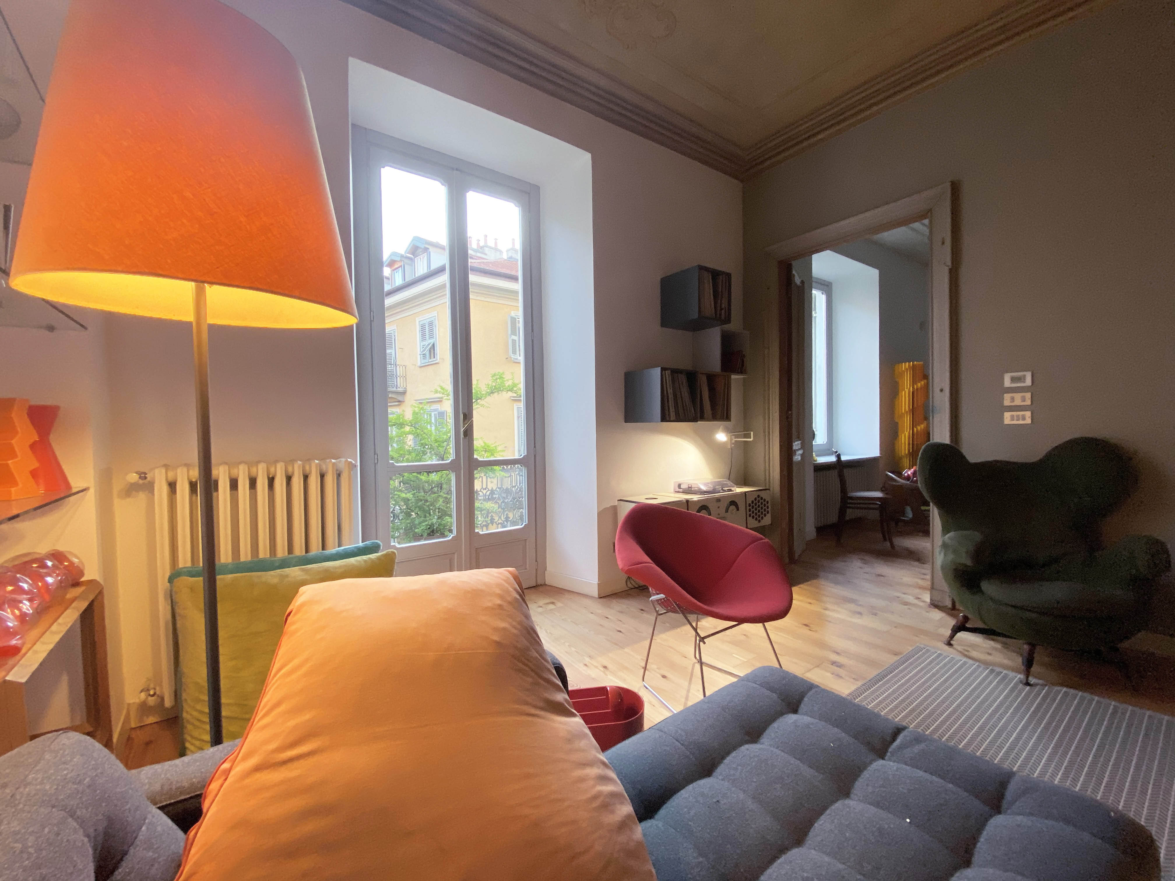 意大利古宅翻新，打造城市中心魅力空间-1