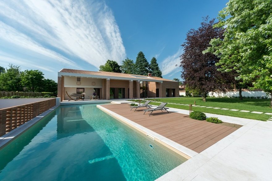 意式乡村别墅的绿色环保与高效能源设计-8