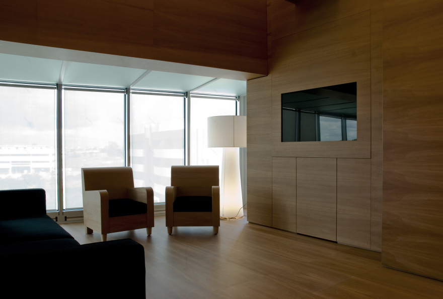 科技岛上的静谧秘境-9