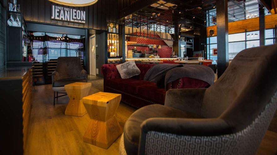 Jean Leon de Torres 美食空间丨EnsisaGrandvalira 和 Rosa Colet-5