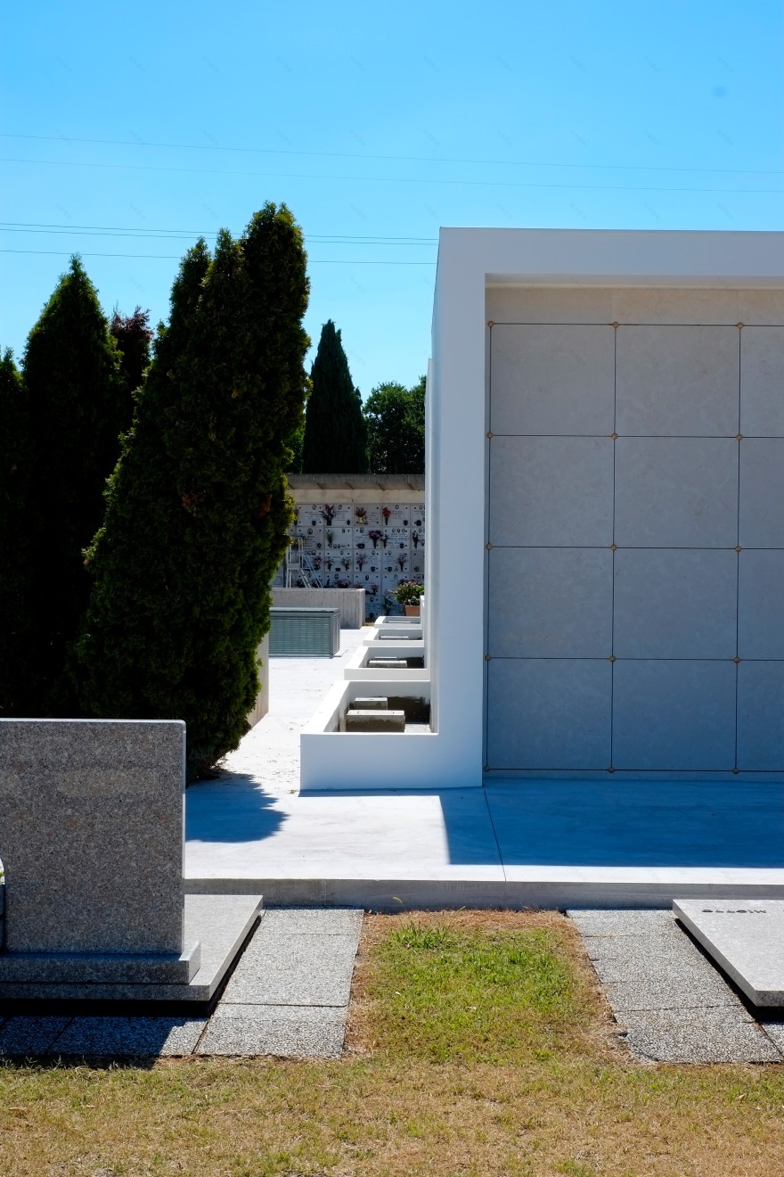 现代艺术化的 Paese 墓地设计-3