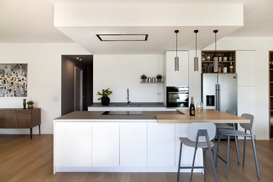 湖景宽幅公寓丨意大利莱科-2