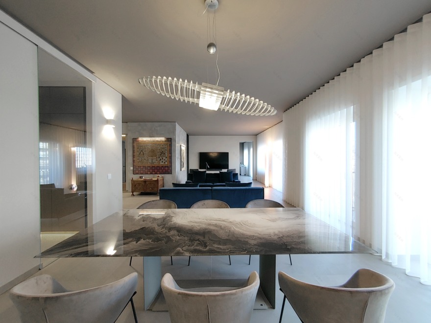 意大利都灵 220 平米公寓翻新设计-0