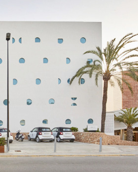 Hotel OD Talamanca 改造