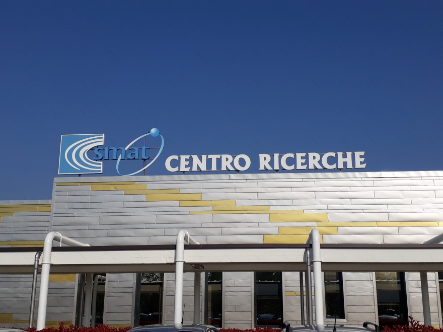 环保实验室的绿色翻新 | Grelli 的动态包裹设计-0