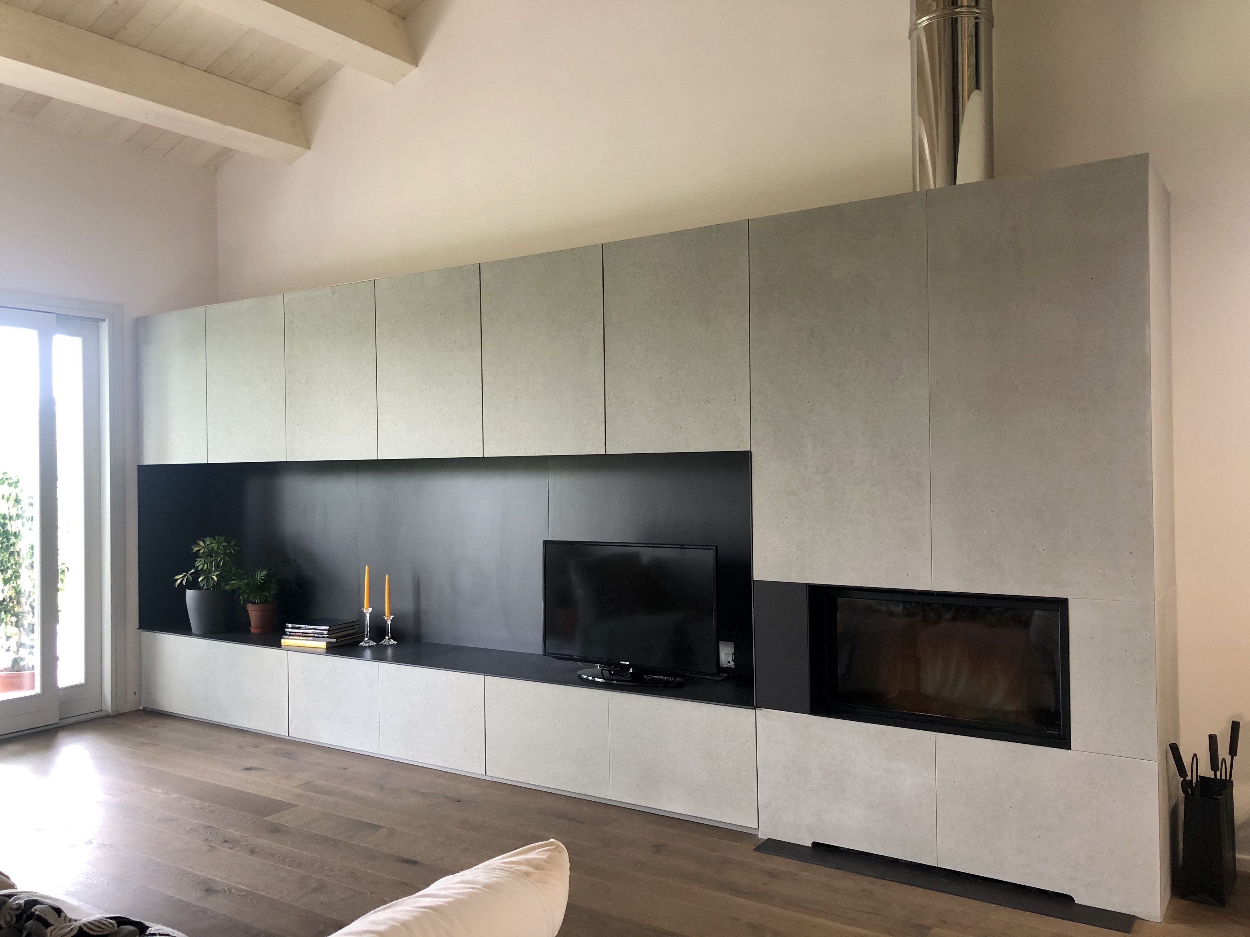 现代生活风格,配有装备墙、电视家具、收纳、集成壁炉-7